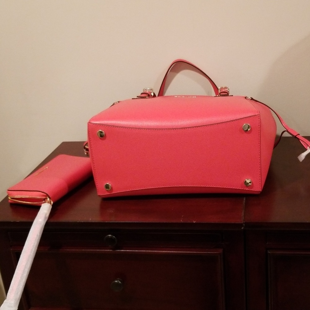 Michael Kors Leather Sea Coral Tote and Wristlet - Picture 5 of 5